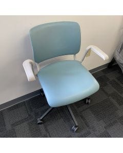 Grazie Task Chair w/Arms